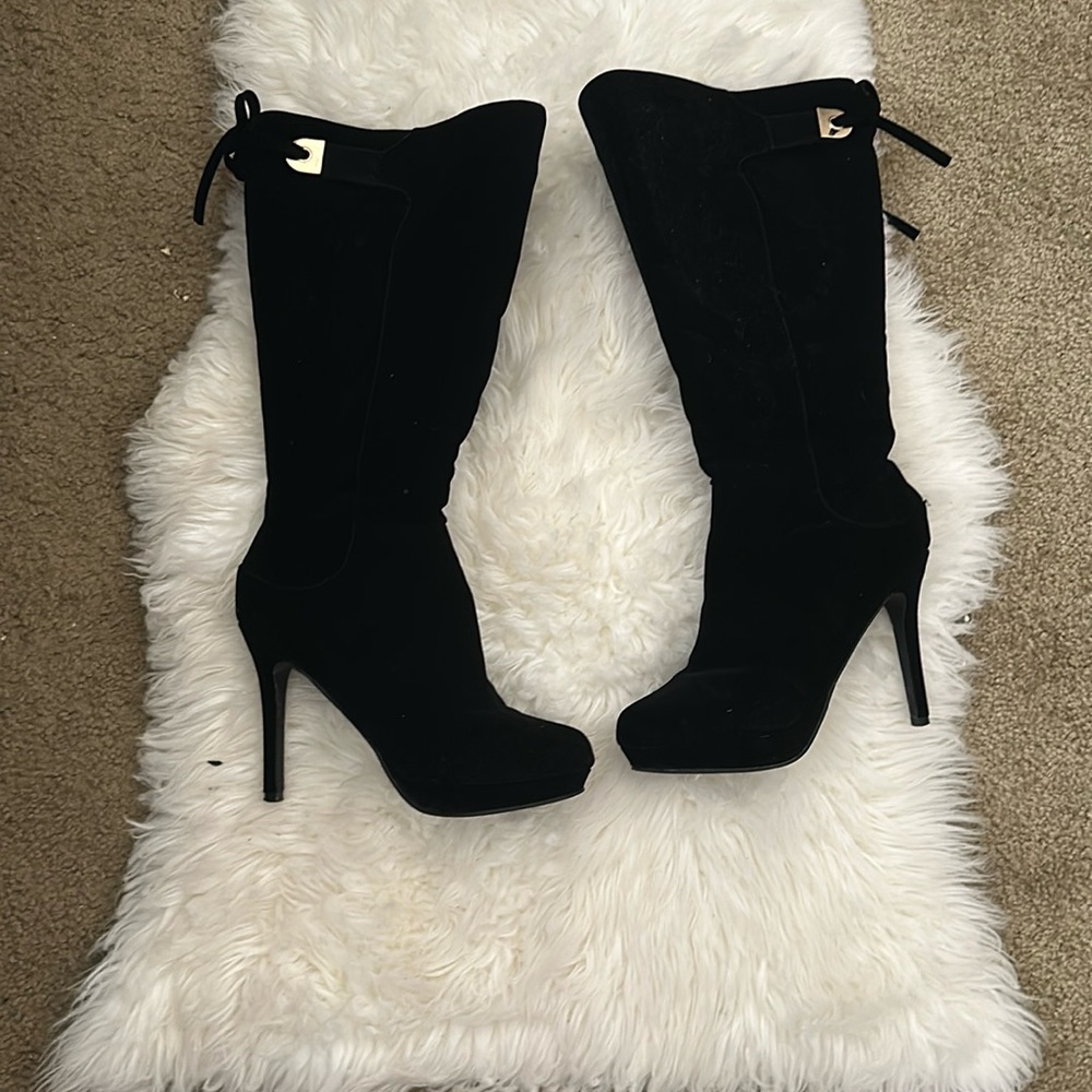Black high heels, knee-high size 7 1/2